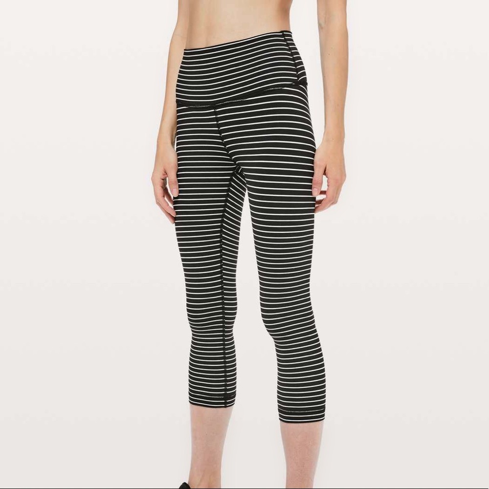 Lululemon Wunder Under Crop 21" RARE